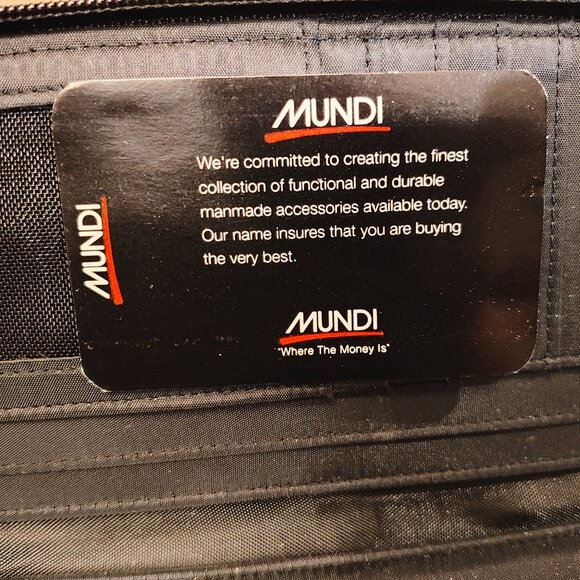 Mundi Zip Around Wallet with Chained ID Holder, New With Tags! - Picture 9 of 9